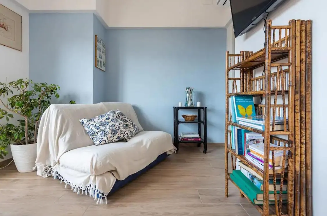 Seaside Apt Private Parking And Near The Beach Viareggio Apartment